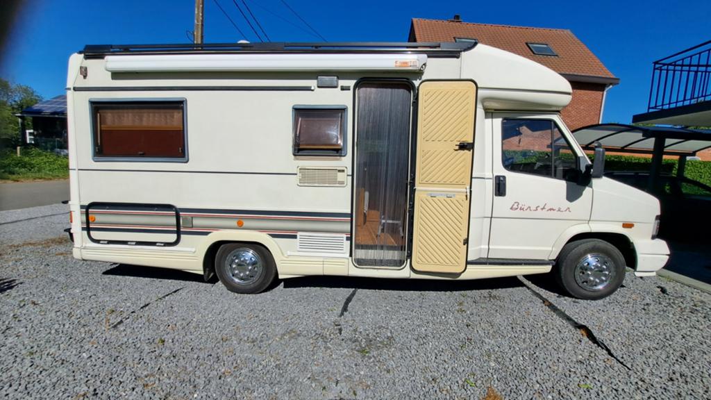 PEUGEOT Bürstner 25 diesel, Particulier, Omvormer