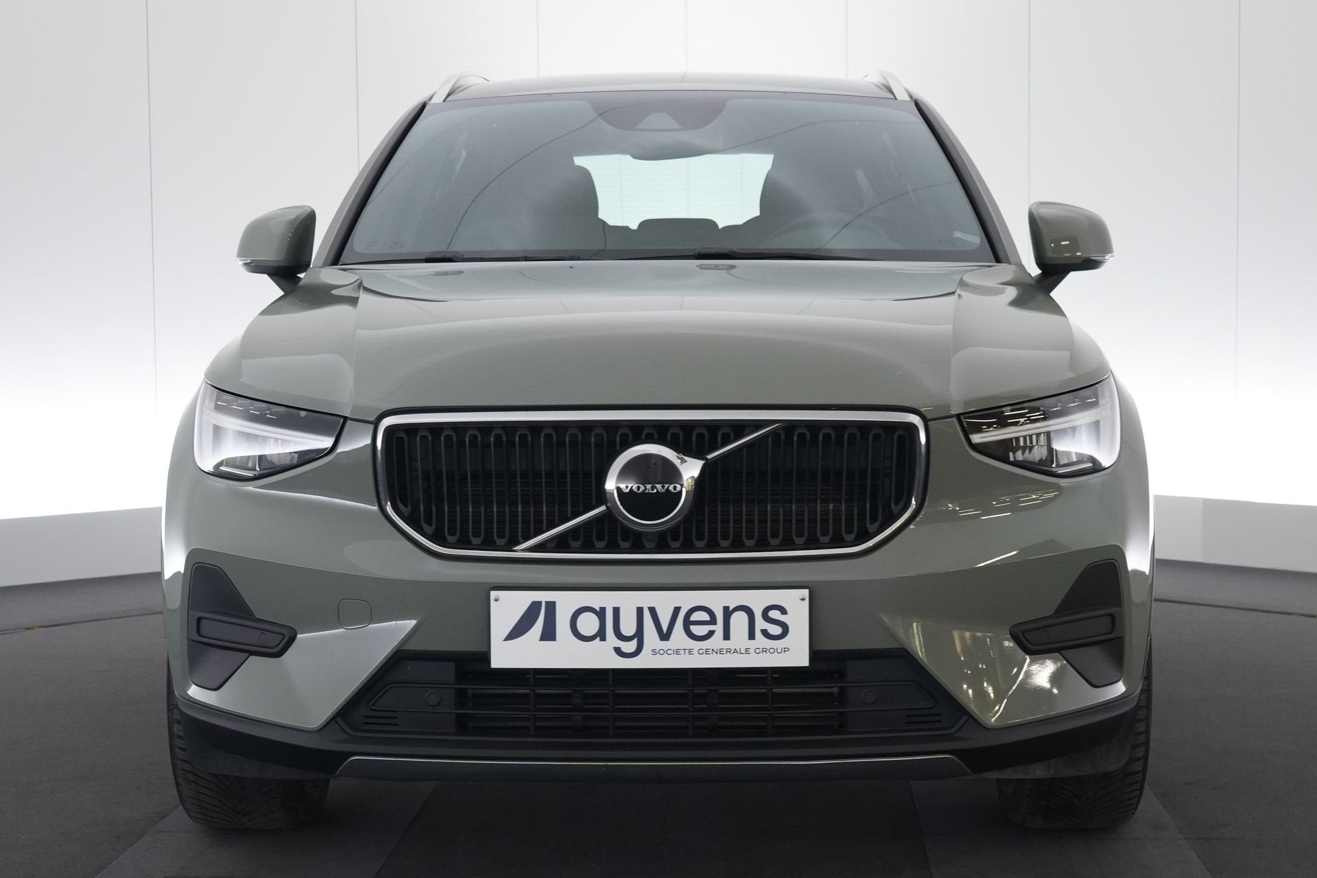 (2DBQ128) VOLVO XC40, Autos, Volvo, Achat, Euro 6, Entreprise, Carnet d'entretien