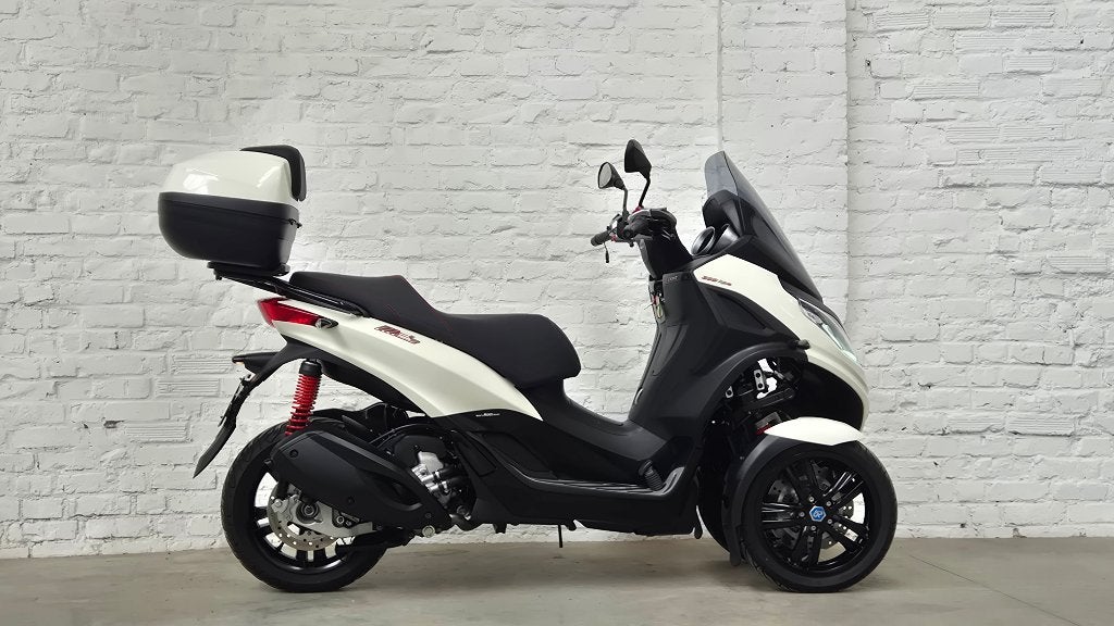 Piaggio MP3 300 HPE 2020 @motomobilia .kortrijk, Motos, 300 cm³, Scooter, Entreprise, Occasion