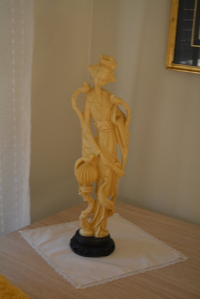 beeldje, Ophalen, Op sokkel, Beeld, Vrouw