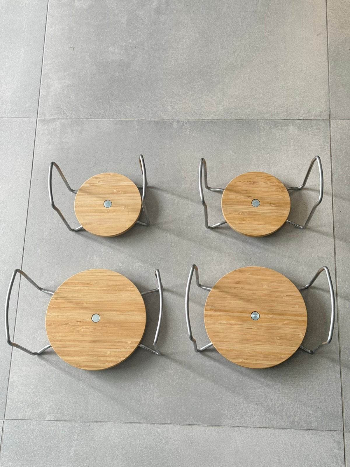 Ikea bordenrek, Ophalen, Zo goed als nieuw