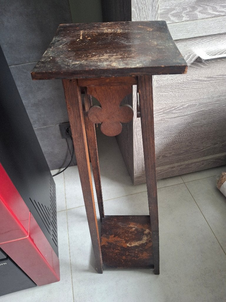 Antieke houten staander, Ophalen