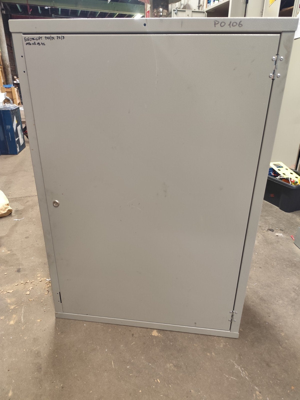 Armoire électrique, Enlèvement