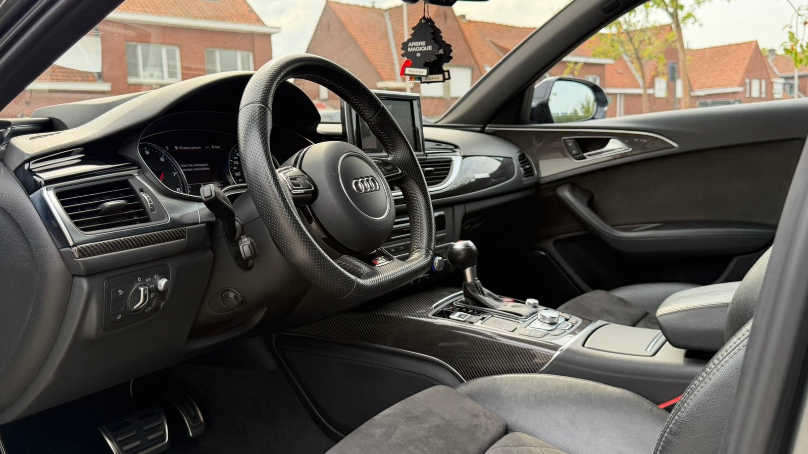 Audi Rs6 Performance 4.0 V8/Matrix/Leder/Alcantara/DaytonaGr, Autos, Achat, Euro 6, 2 places, Carnet d'entretien