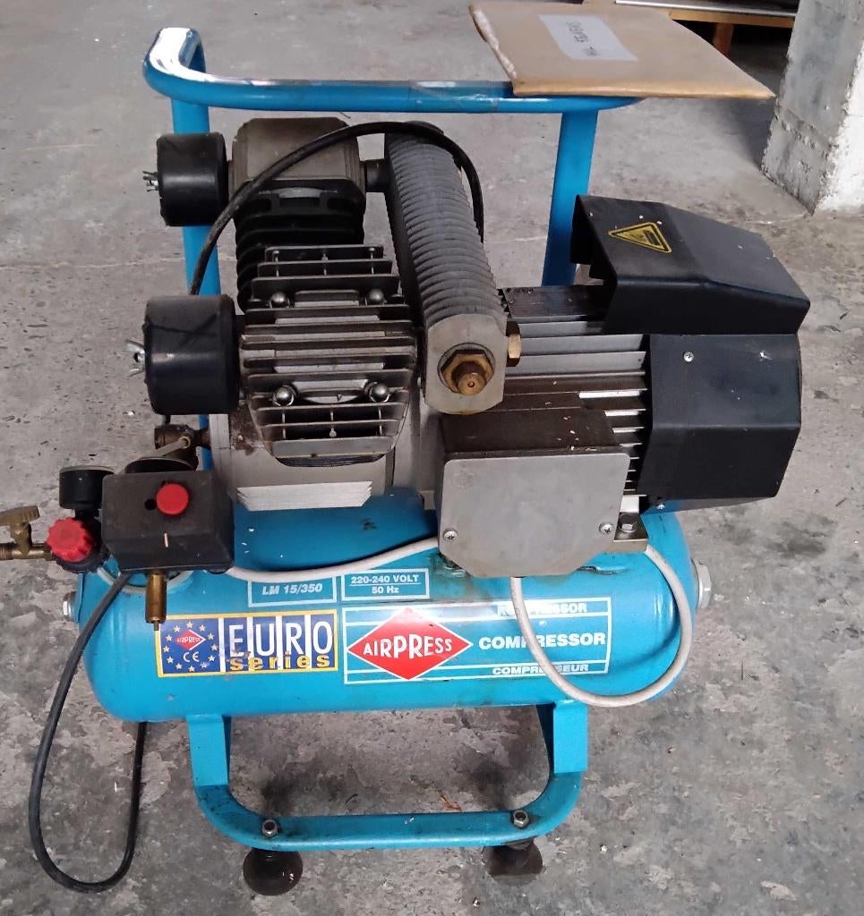 Compressor, Ophalen, Zo goed als nieuw