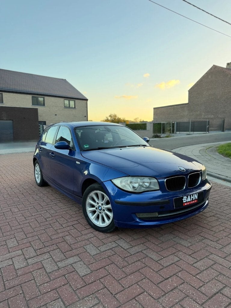 Facelifts uit de BMW 1-serie, 1 Reeks, Blauw, https://public.car-pass.be/verify/9009-2110-0701, Te koop