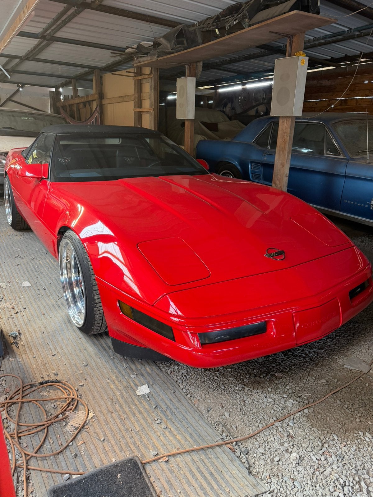 Chevrolet corvette c4 nieuwe lak!, Auto's, Automaat, Achterwielaandrijving, Zwart, Corvette