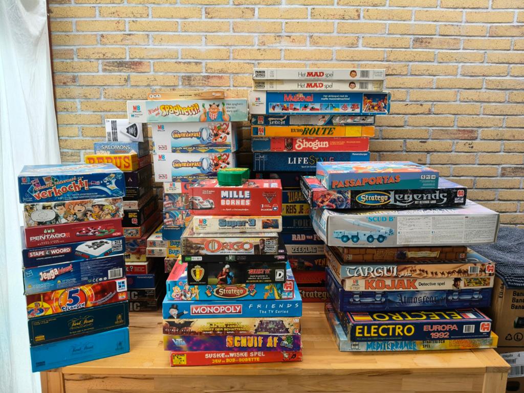 Collectie bordspellen, Ophalen