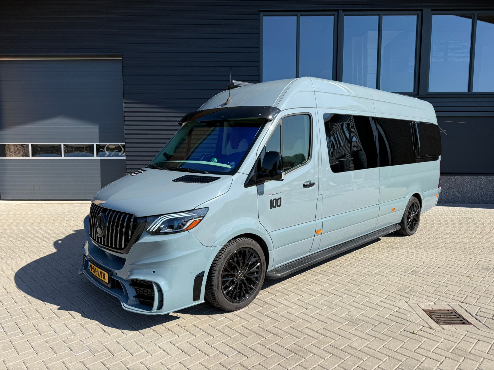 Mercedes sprinter 319 V6 camper motorhome, Automaat, Buscamper of Camperbus, 6 tot 7 meter, Diesel