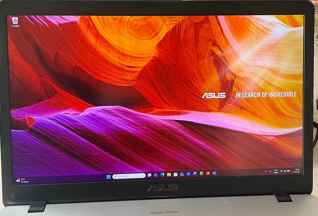 Asus VivoBook 17" – État Neuf (i7 / 1To SSD), 17 pouces ou plus, 8 GB, Enlèvement, SSD