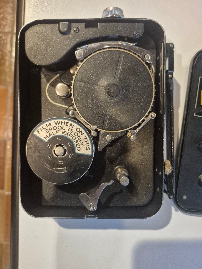 Cine-Kodak Eight Model 20 (1930s) + Sacoche d'origine, TV, Hi-fi & Vidéo, Enlèvement, Utilisé, Compact, Kodak