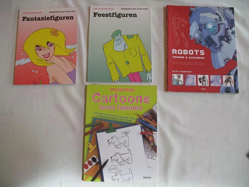 Cartoons leren tekenen, fantasiefiguren, robots, fantasiefig, Ophalen of Verzenden, Zo goed als nieuw