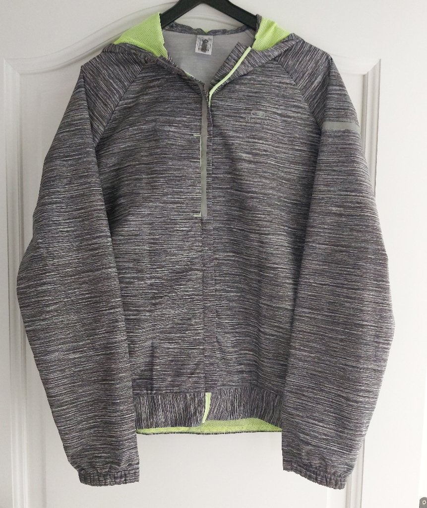 Regenjas decathlon maat 152, Kinderen en Baby's, Kinderkleding | Maat 152, Jongen of Meisje, Decathlon, Ophalen of Verzenden, Zo goed als nieuw