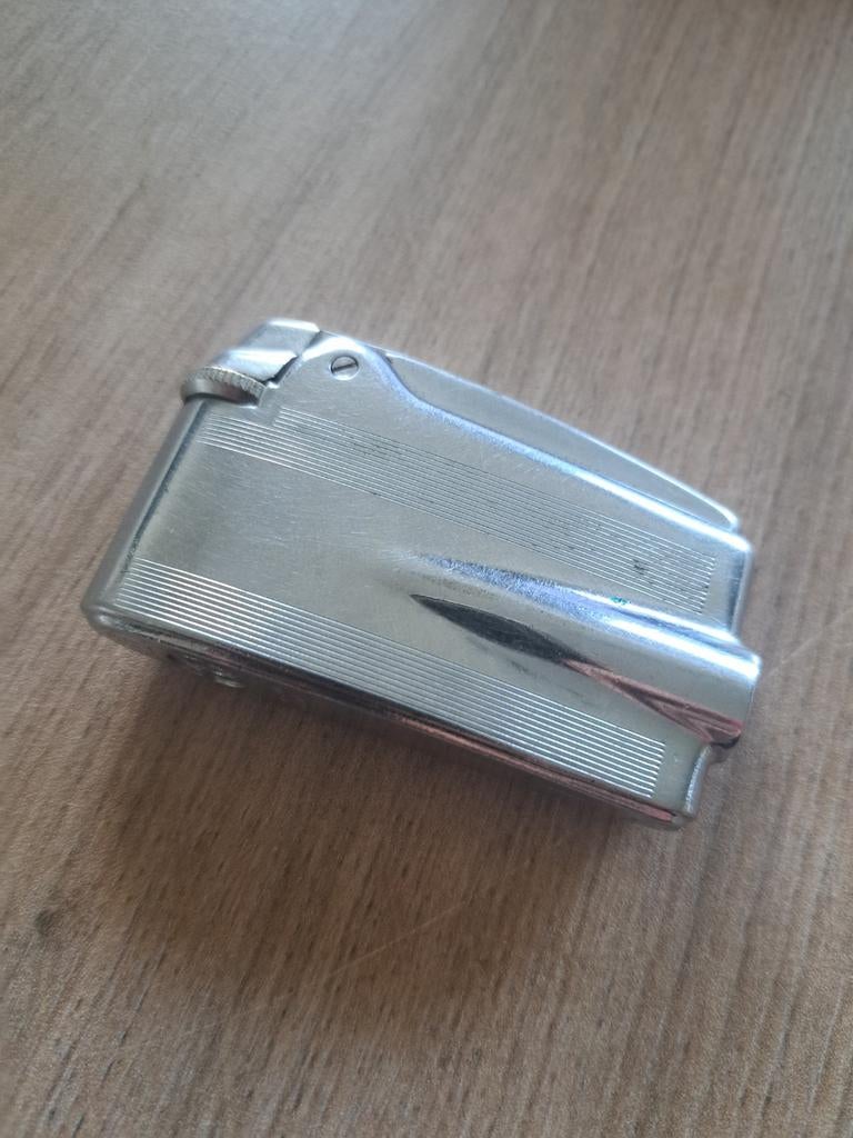 Vintage Ronson Varaflame Gas Aansteker – Chroom Klassieker, Ophalen of Verzenden, Aansteker