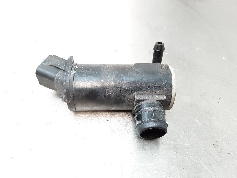 LAVE-GLACE POMPE ARRIÈRE Kia Sportage (SL) (|985102S000|), Kia, Info@kia.de, Utilisé, Theodor-Heuss-Allee 11
60486  Frankfurt am Main, DE