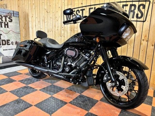 Harley-Davidson Road Glide Special (bj 2023), Motoren, Harley-Davidson, ABS, Customerservices@harley‑davidson.com, 3700 West Juneau Avenue
WI 53208  Milwaukee, US