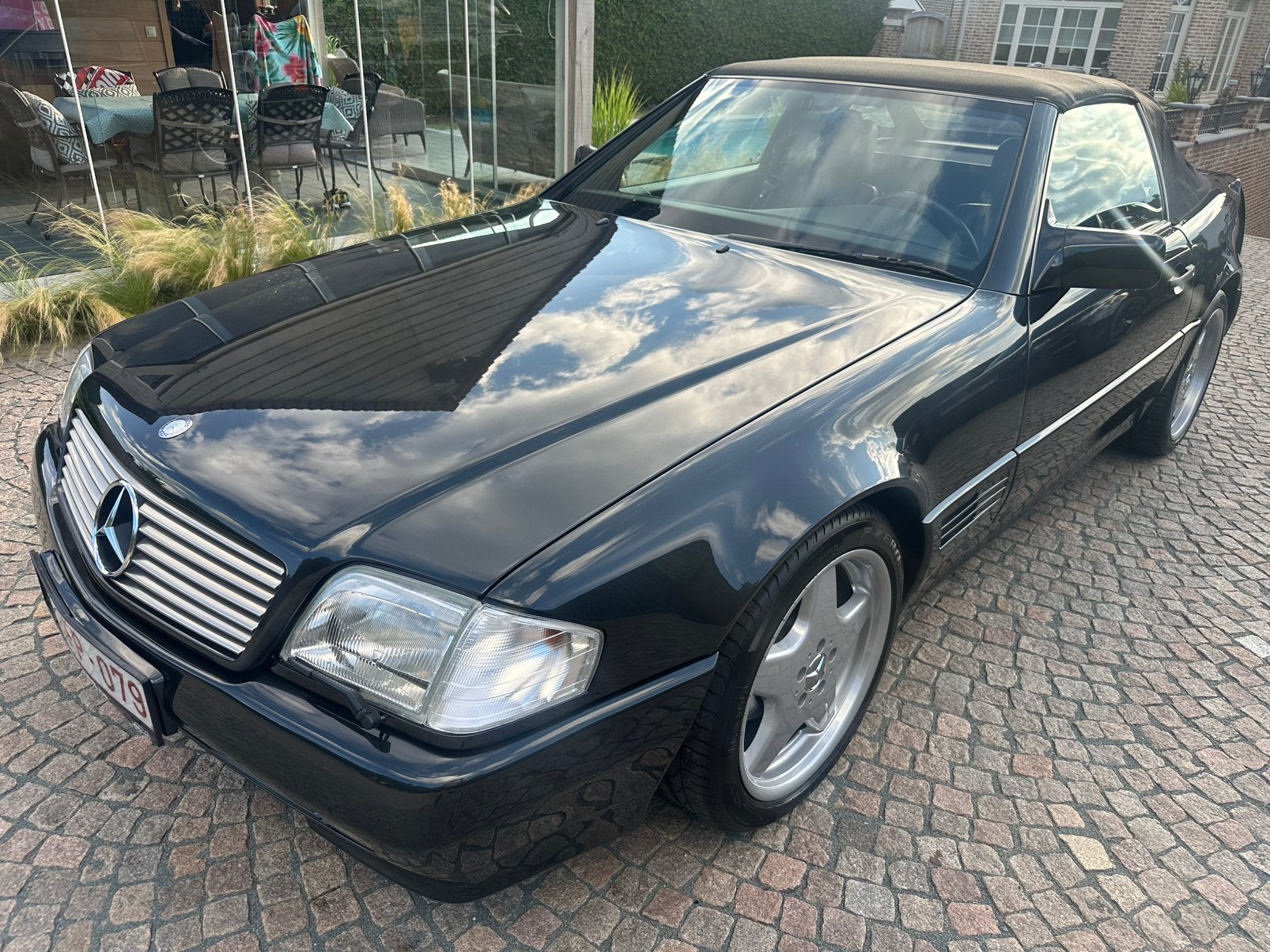 Mercedes sl320 r129 bj:1994 126000km nieuwstaat! Zie foto’s!, Auto's, Mercedes-Benz, Automaat, Achterwielaandrijving, Zwart, Cabriolet
