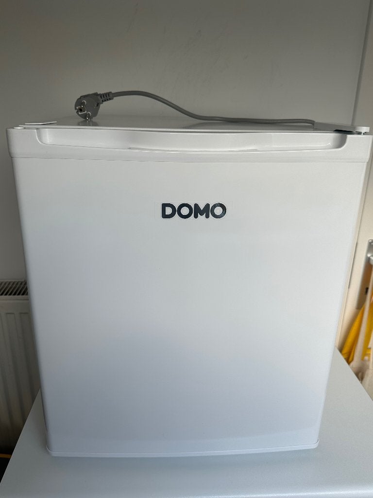 Congélateur de Table Domo, 33L Tbon état, Enlèvement, Comme neuf, À Poser, Congélateur