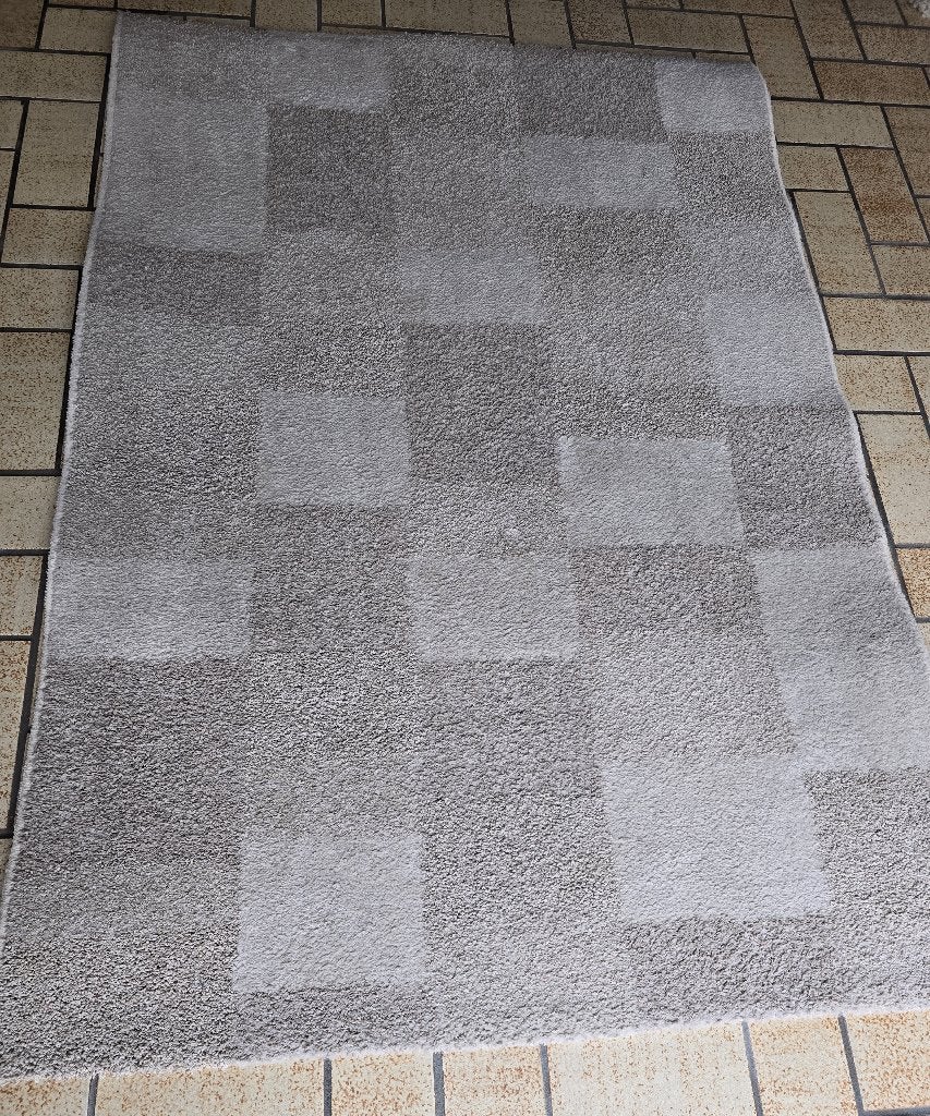 Tapijt 120 x 170 - grijze vlakken, Huis en Inrichting, Ophalen, Grijs, Rechthoekig
