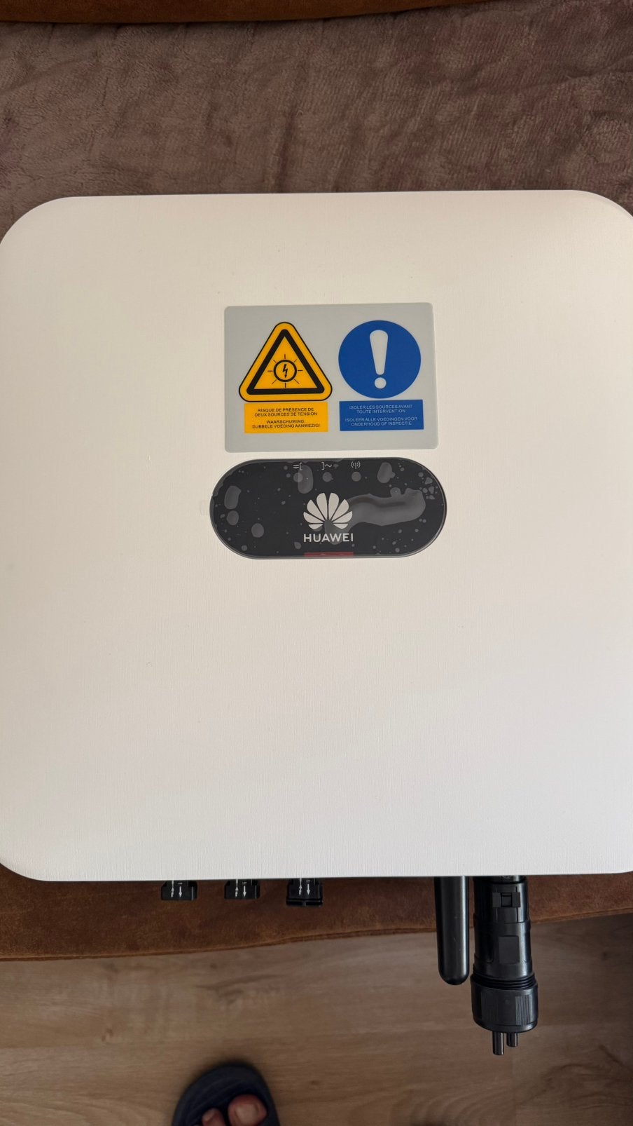 Huawei omvormer voor zonnenpanelen - 1j oud, Ophalen of Verzenden, Zo goed als nieuw