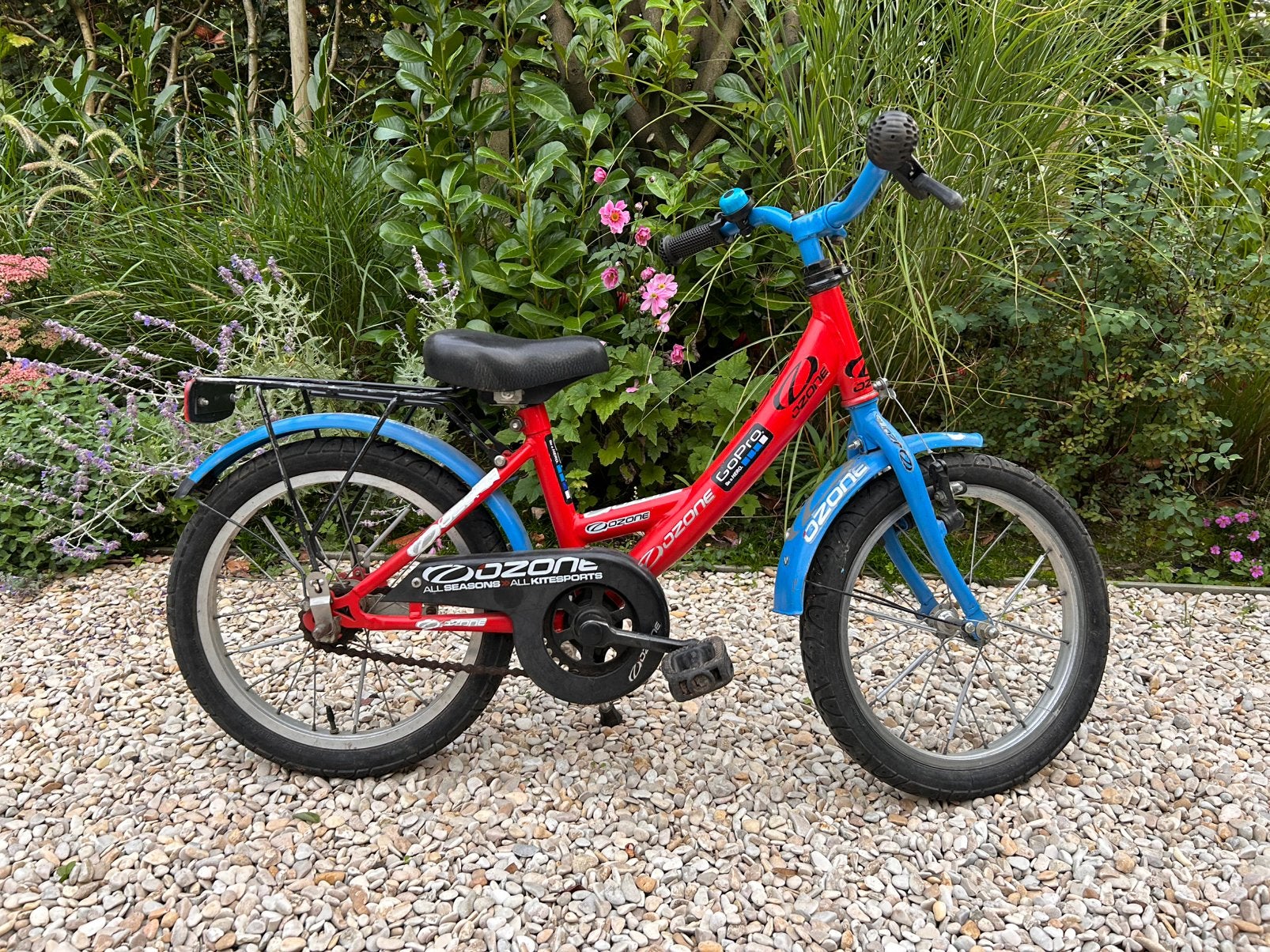 Kinderfiets 16 inch rood-blauw, Fietsen en Brommers, Ophalen, Gebruikt, Terugtraprem, 16 tot 20 inch