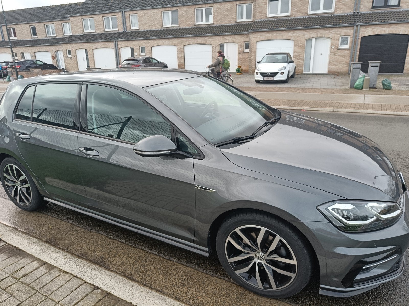 VW GOLF VII R LINE, Auto's, 118 g/km, 4 cilinders, Alcantara, Stoelmassage