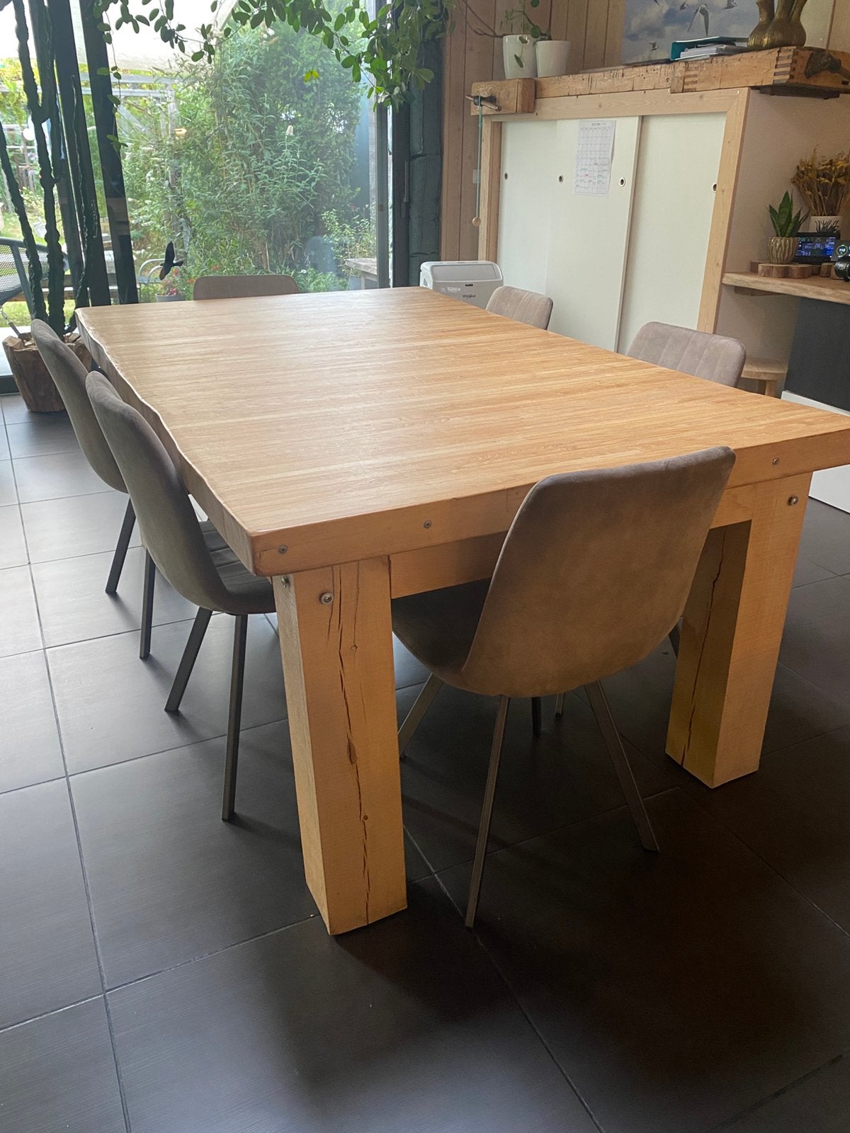 Set van 6 moderne eetkamerstoelen taupe, als set te koop, Huis en Inrichting, Ophalen, Zo goed als nieuw