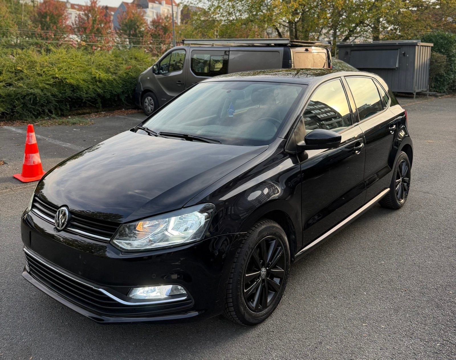 *Vw Polo *2016 *Euro6B *1.0Essence TSI  *170.000Km *xenon, Auto's, Euro 6, Zwart, Grijs, Particulier