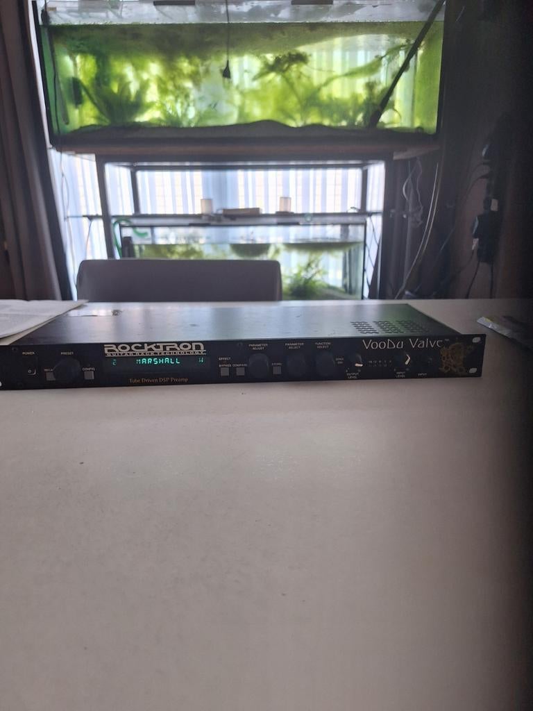 Zeldzame Voodu Valve preamp, Verzenden