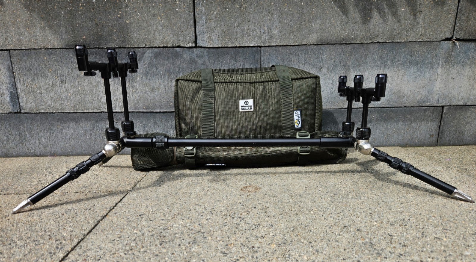 Solar Tackle Blacklite Worldwide Pod 3 Rod, Watersport en Boten, Hengelsport | Karpervissen, Ophalen of Verzenden