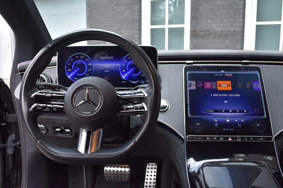 Mercedes-Benz EQE 300 Sport Edition 89 kWh Wij zijn op afspr, Automaat, 89 kWh, 645 km, Zilver of Grijs