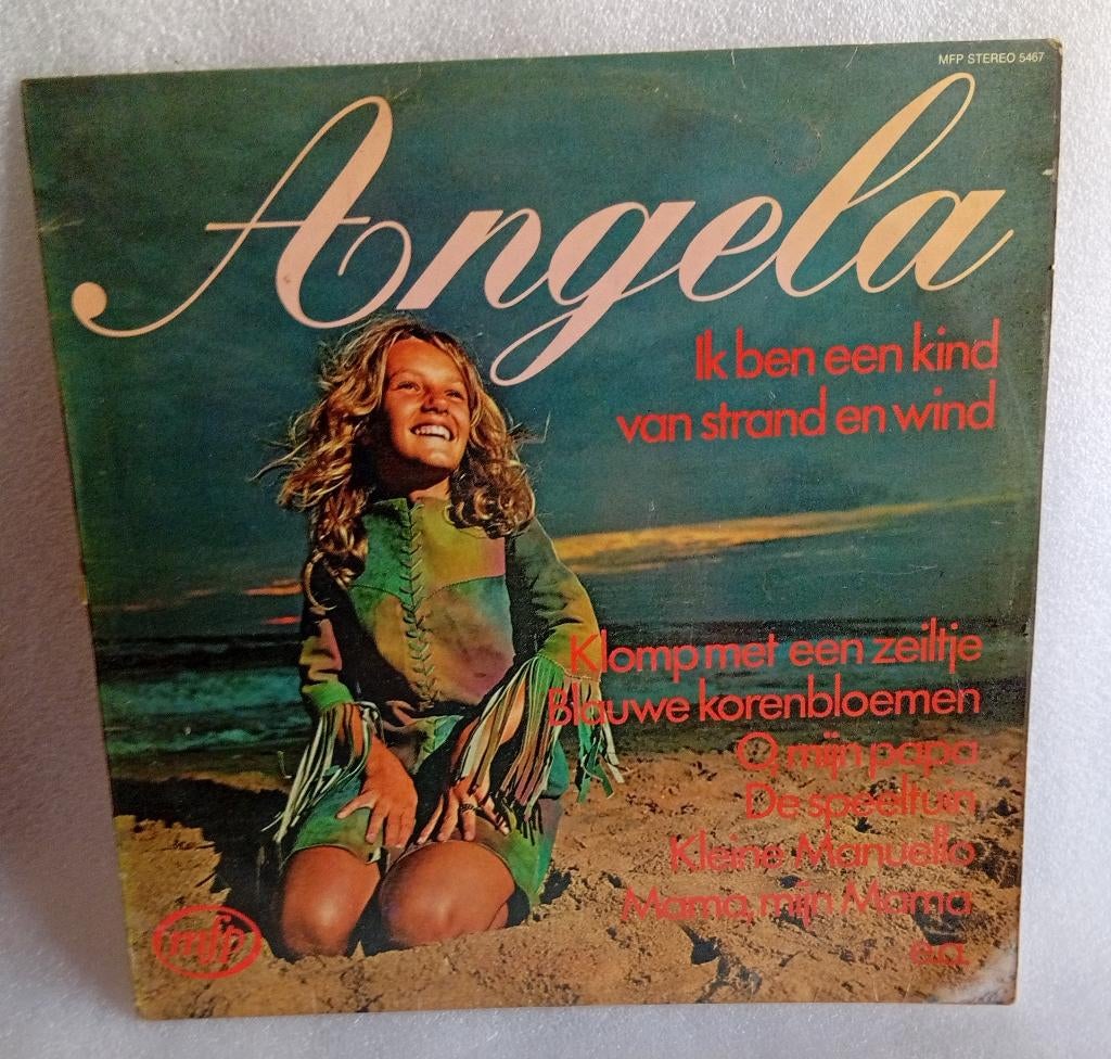 Angela, Enlèvement ou Envoi