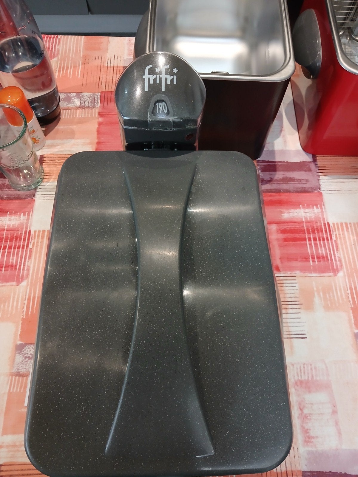 c est du belge, 3 à 4 litres, Enlèvement, Comme neuf, Pan intérieur amovible