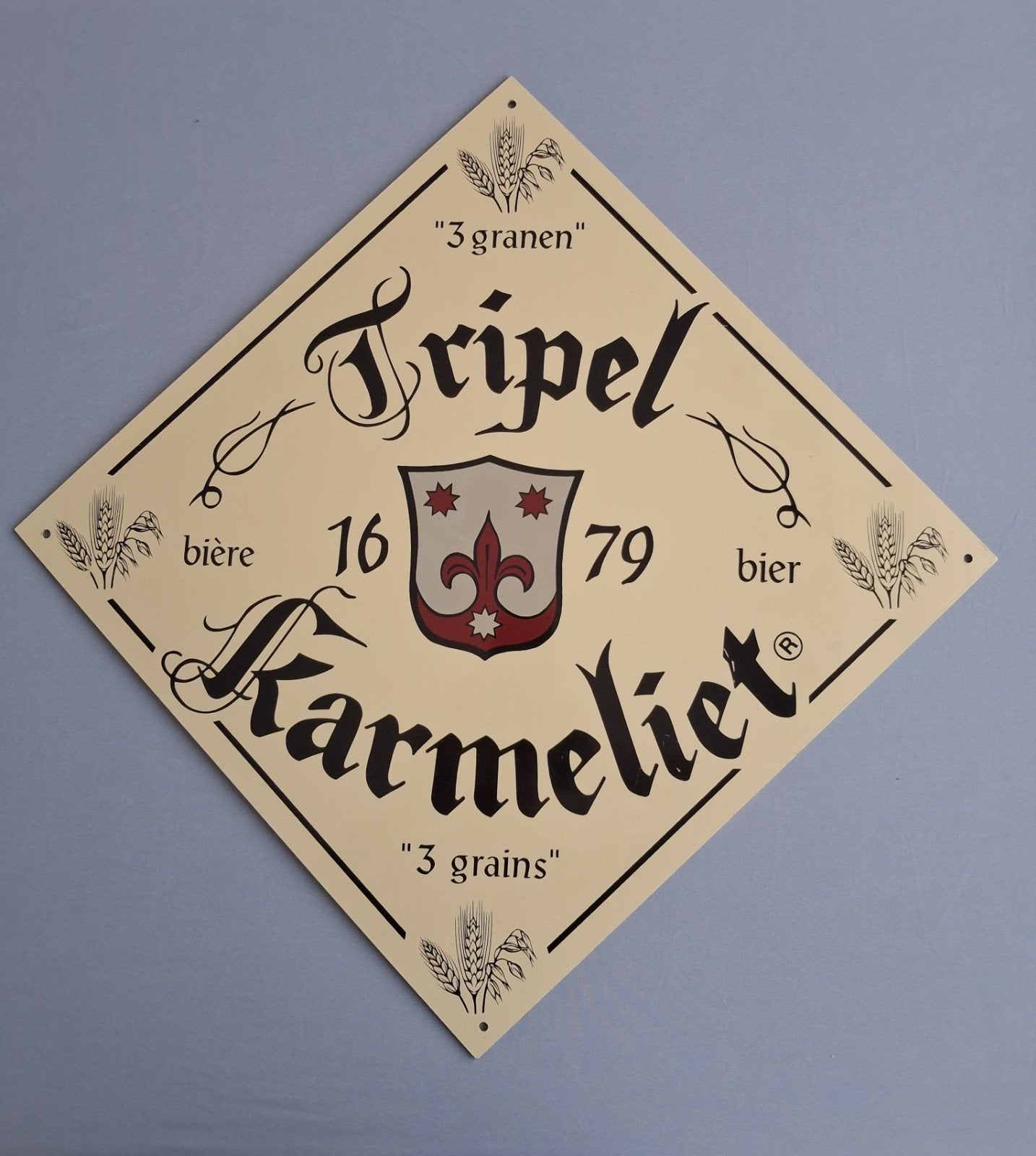 Te koop Tripel karmeliet bord., Enlèvement, Comme neuf