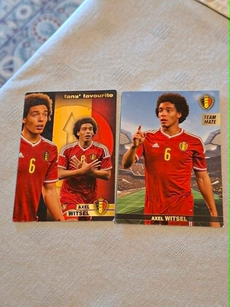 Panini / 2 Voetbalkaarten / Axel Witsel / Rode Duivels, Ophalen of Verzenden, Zo goed als nieuw, Spelerskaart