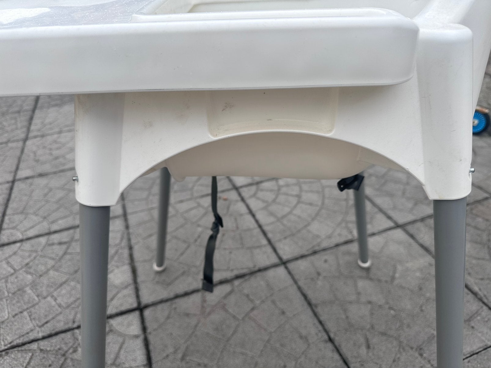 Chair d’enfant, Enlèvement, Comme neuf