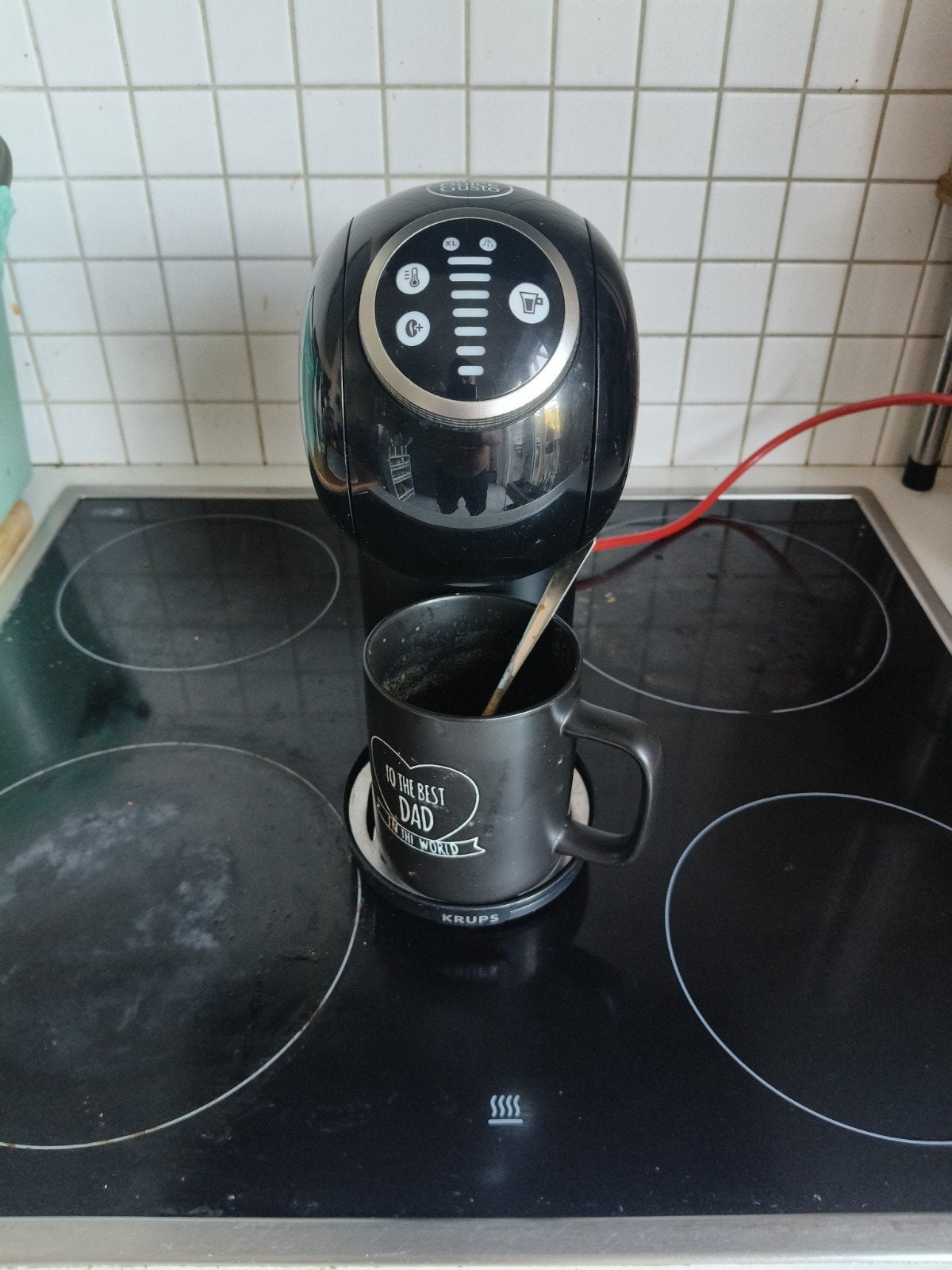 Dolce gusto genio s, Ophalen, Espresso apparaat, Zo goed als nieuw, Koffiepads en cups