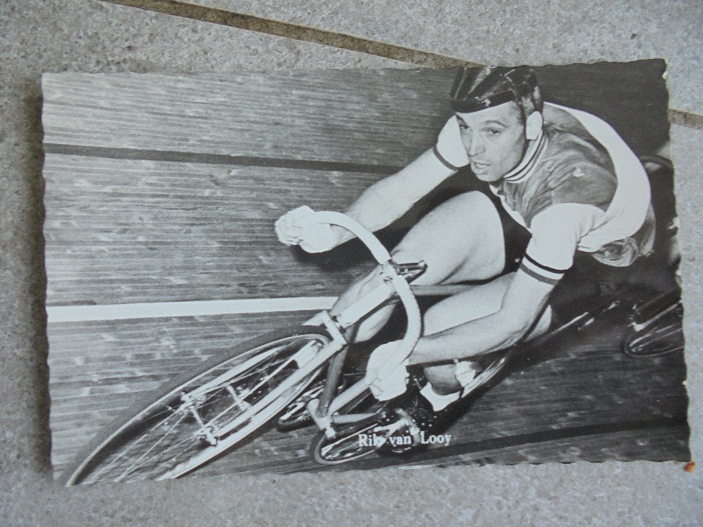Wielerfoto Rik Van Looy, Verzenden