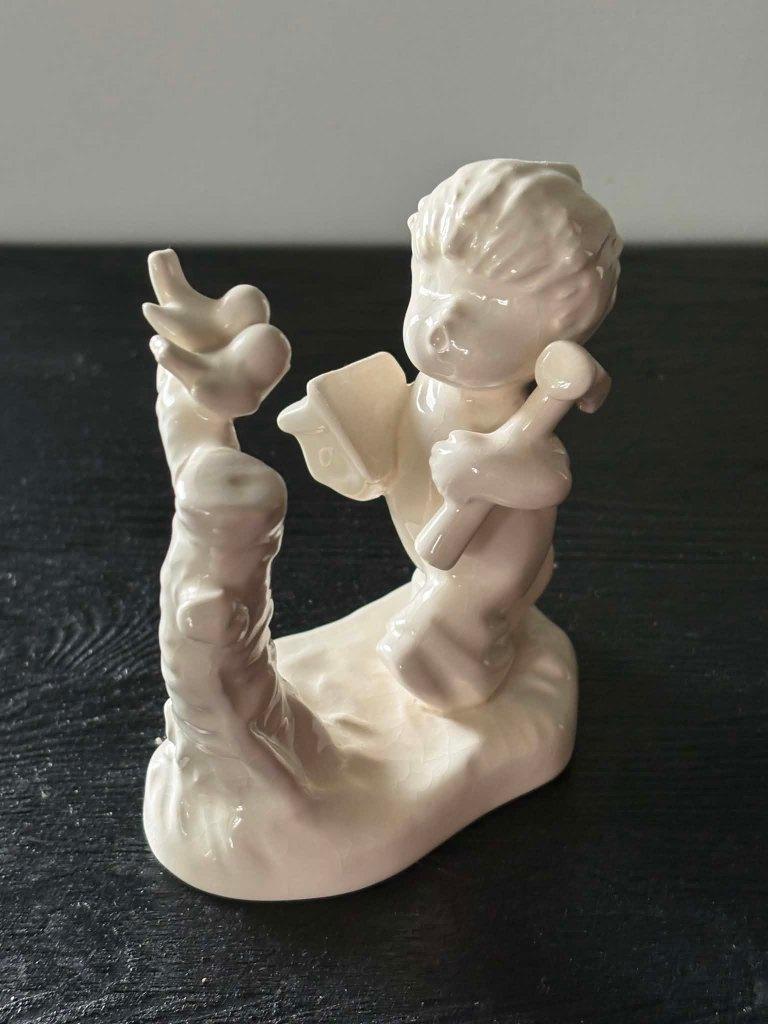 Goebel, wit groter beeld, Ophalen of Verzenden, Gebruikt