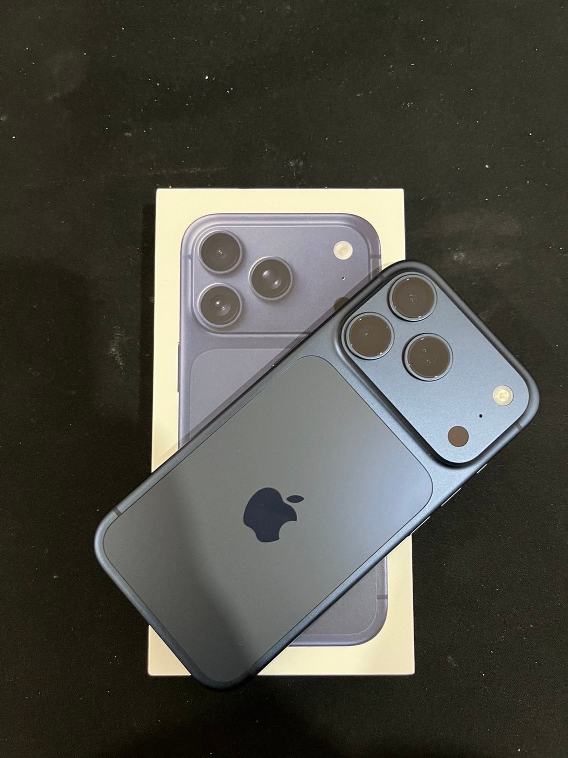 Iphone 17 pro, Telecommunicatie, 256 GB, 94 %, Blauw, Ophalen of Verzenden