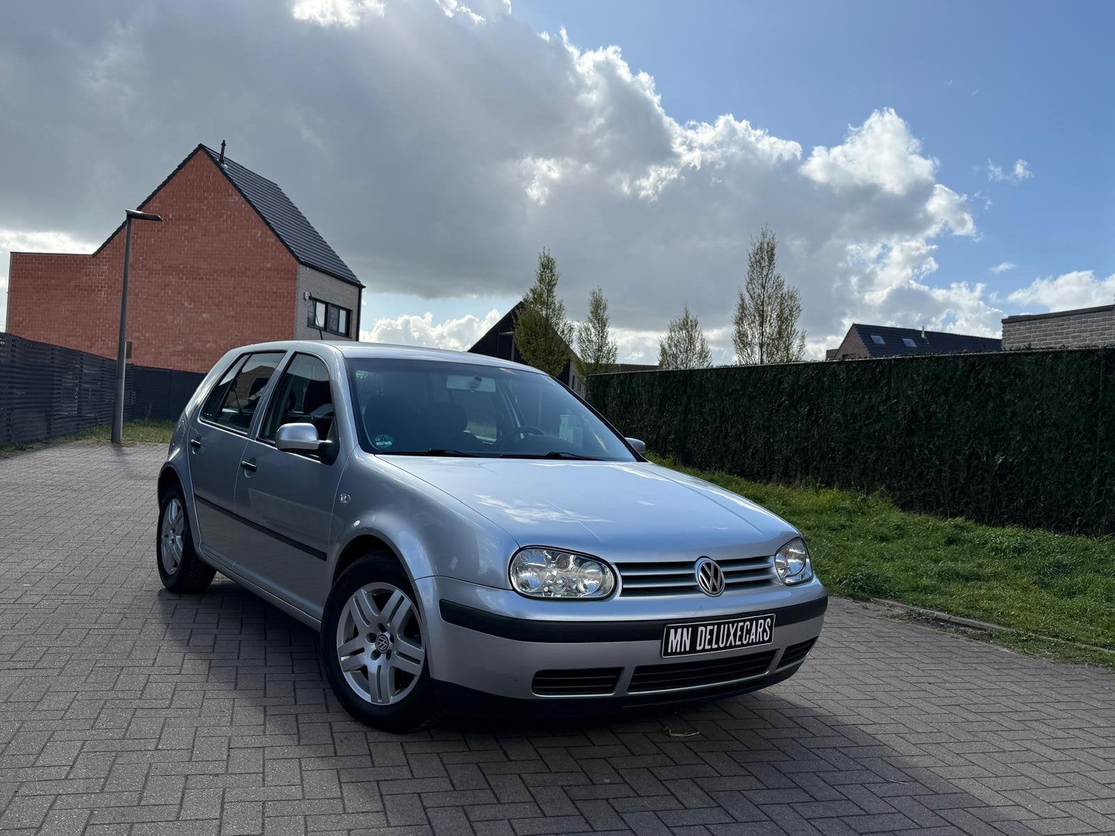 Volkswagen Golf IV, Argent ou Gris, Achat, Entreprise, Noir