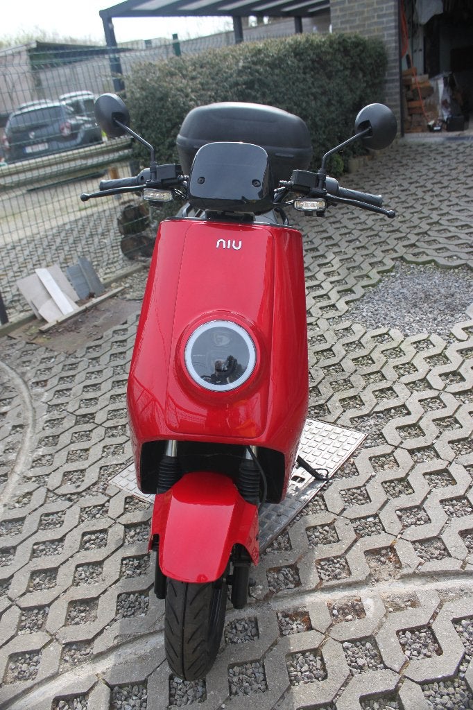 Trottinette électrique NIU N1S Classe B, Vélos & Vélomoteurs, Scooters | Marques Autre, Niu, Comme neuf, Classe B (45 km/h), Enlèvement