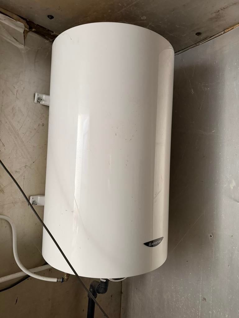 Ariston ketel, Ophalen, Zo goed als nieuw, Boiler