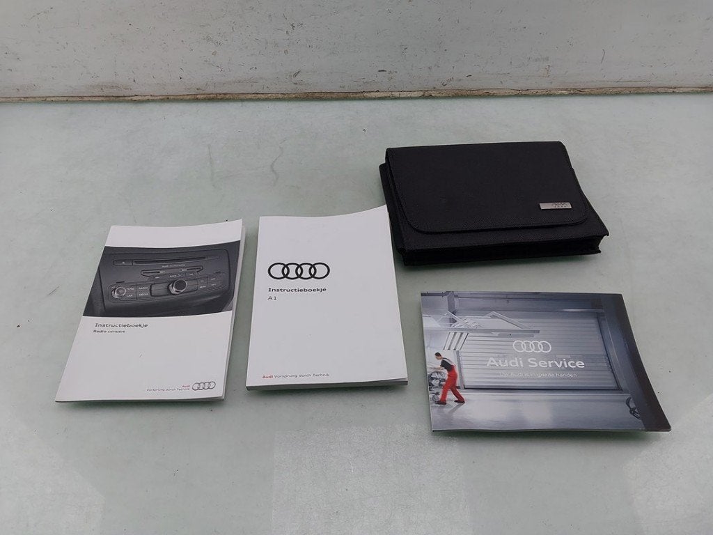 MANUEL UTILISATEUR NOTICE Audi A1 Sportback (8XA / 8XF), Dhr. J. Ham, Administratie@autoham.nl, Audi, Utilisé