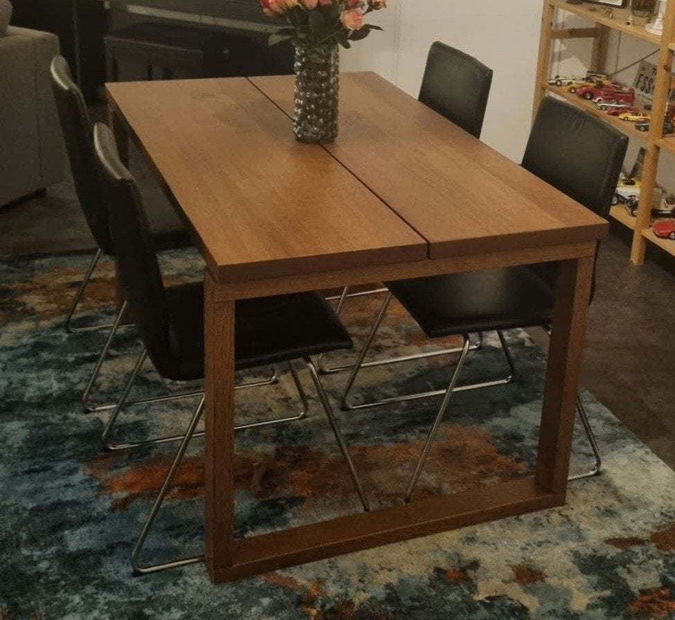 Table d'ensemble IKEA MÖRBYLÅNGA et 4 chaises BERNHARD, Enlèvement, IKEA