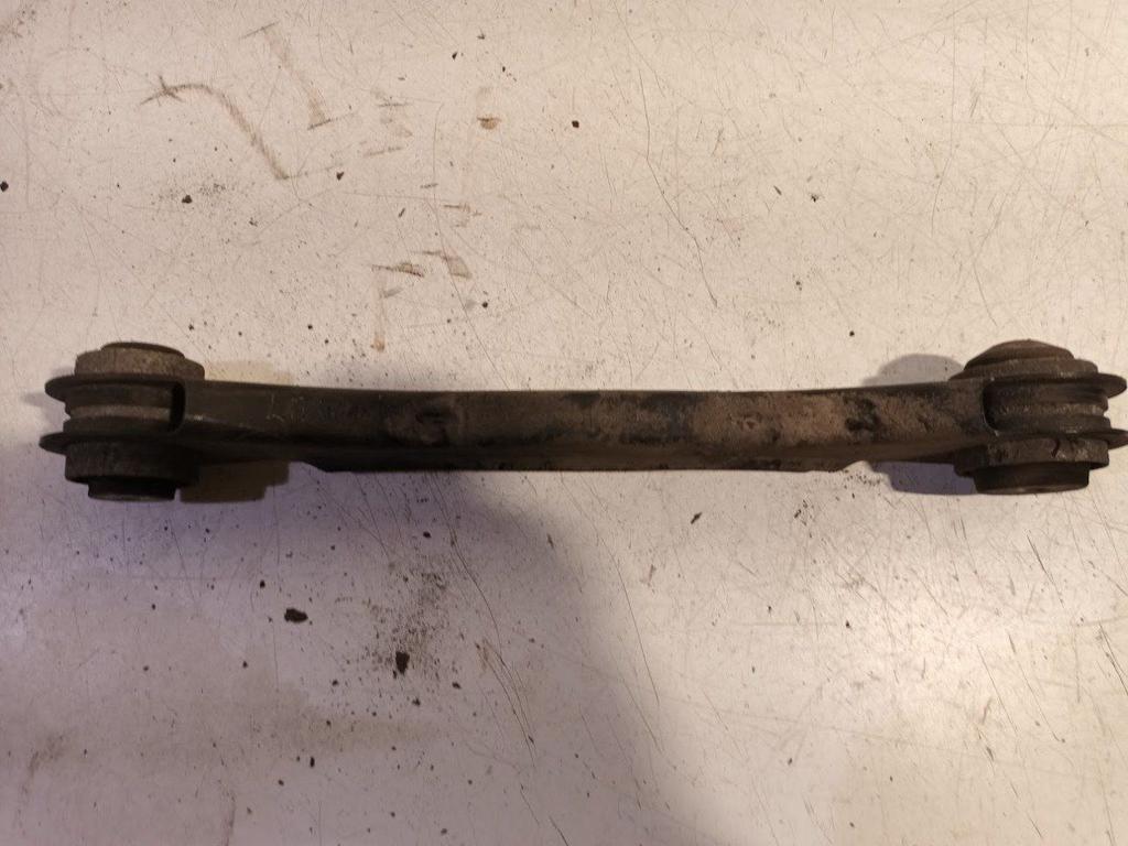 Draagarm links achter boven BMW 4 serie, Onderdelen@venauto.nl, Van der Ven Autorecycling B.V., Gebruikt, Ettenseweg 76, 4706 PB Roosendaal, The Netherlands