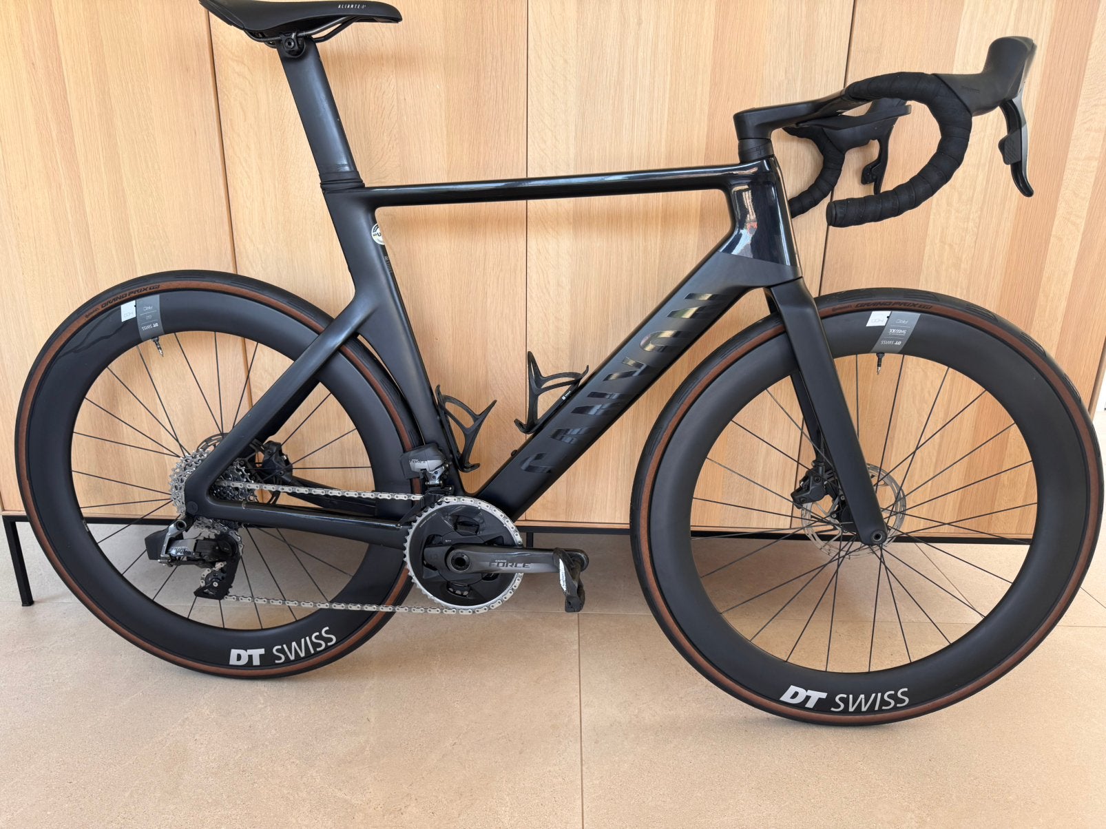 Canyon Aeroad CF SLX 8 - SRAM Force AXS - ZONDER WIELEN, Fietsen en Brommers, Fietsen | Racefietsen, Ophalen, Carbon, Heren
