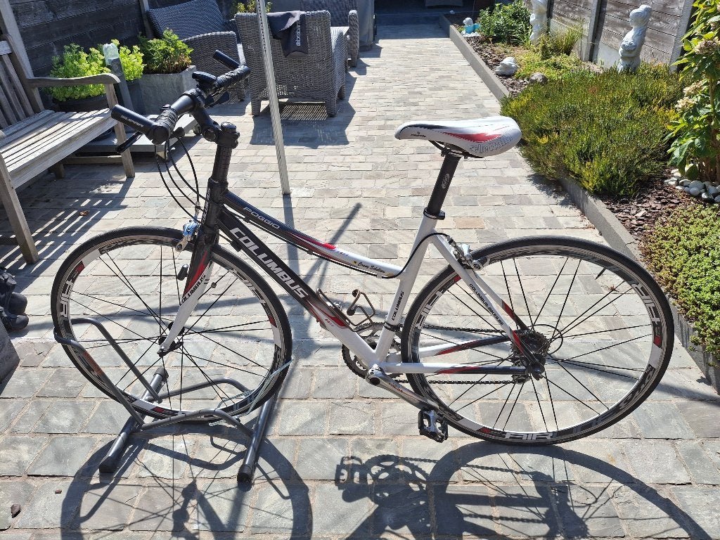 Sportieve damesfiets, 28 inch, Gebruikt, Velgrem, 15 tot 20 versnellingen