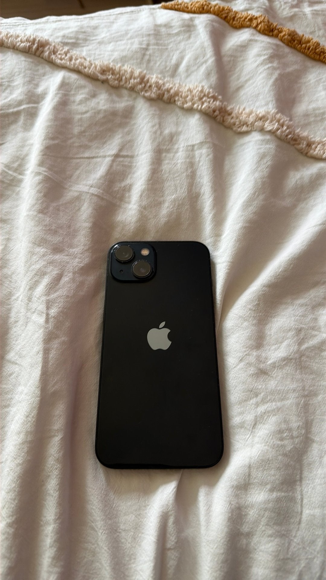 Iphone 13 à vendre. La couleur est bleu nuit, IPhone 13, Enlèvement ou Envoi, Utilisé, Apple