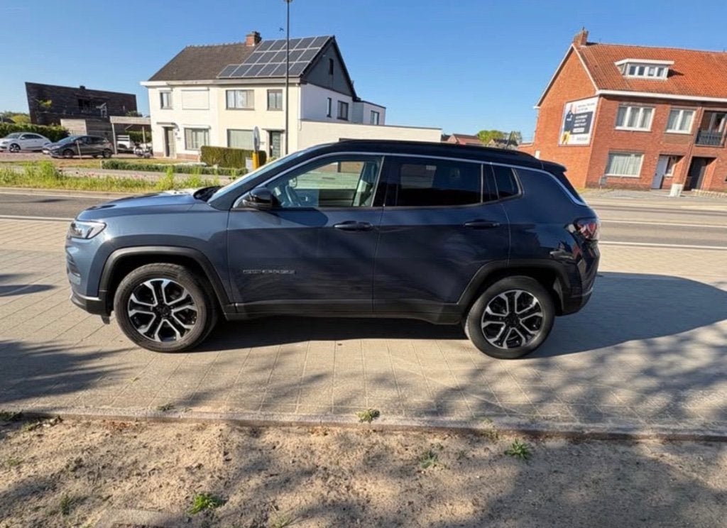 Jeep compass Limited 09/2022, Auto's, Voorwielaandrijving, 4 cilinders, Blauw, Compass